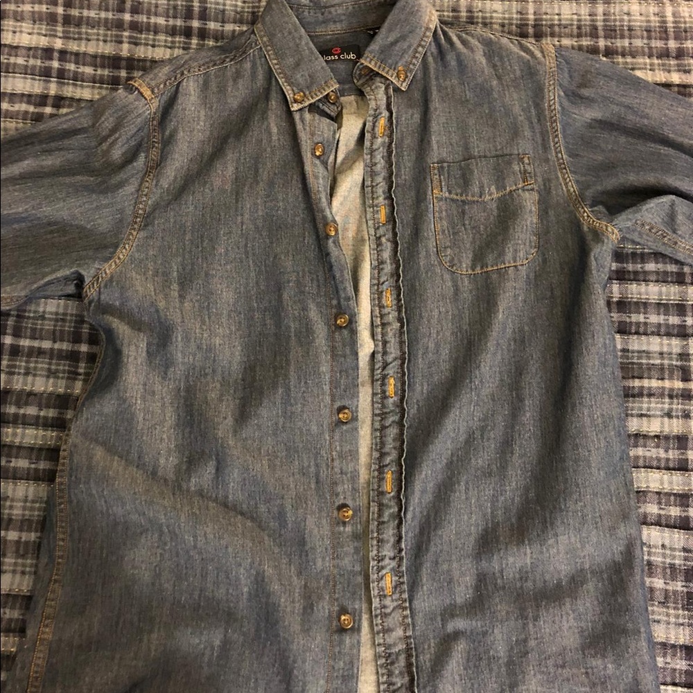 This a denim bottom down shirt from class club
